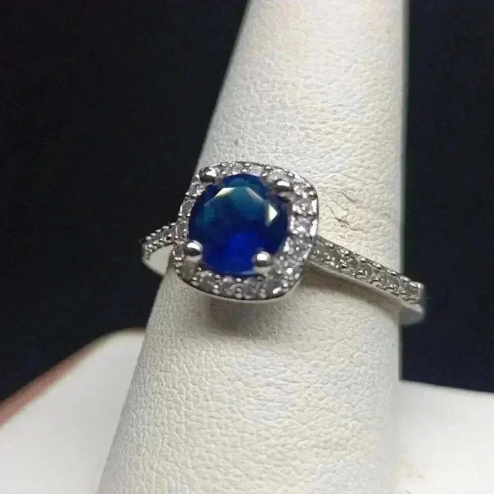 18K White Gold Sapphire Diamond Ring